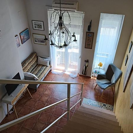 Loft In Ehemaligem Fischer Haus Apartment Valencia Ngoại thất bức ảnh